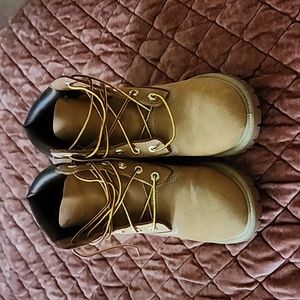 Timberland boots 6.5M